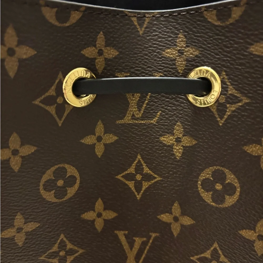 Louis Vuitton NéoNoé MM bag - Picture 11 of 13